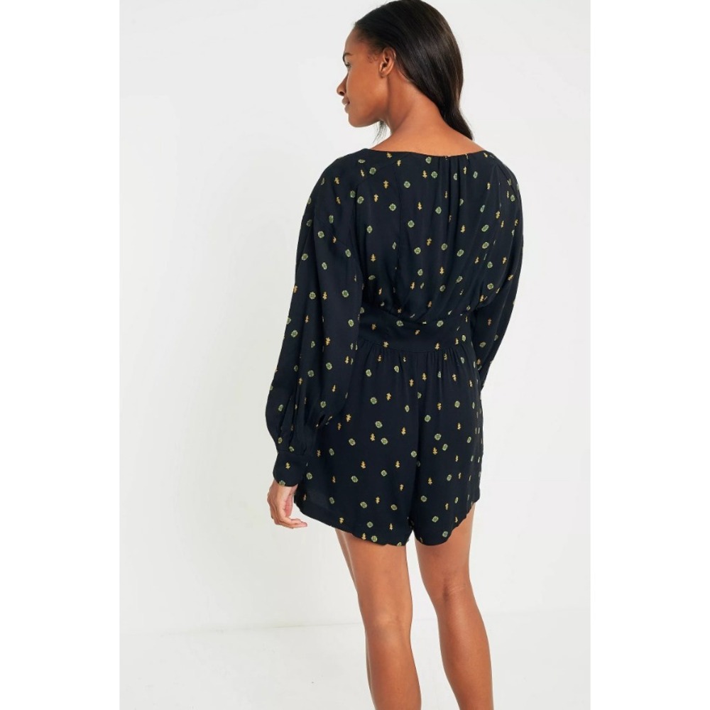 Free People Black Love Grows Long Sleeve Keyhole Romper Garden Print S - Picture 6 of 15